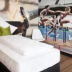 Loe By Wmm Hotel *